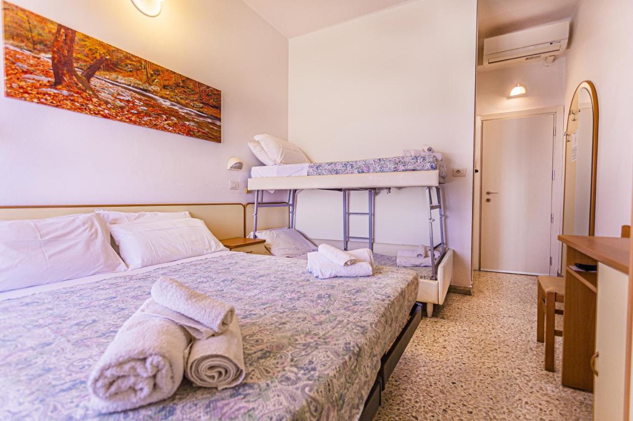 Hotel Continental Bellaria-Igea Marina Luaran gambar