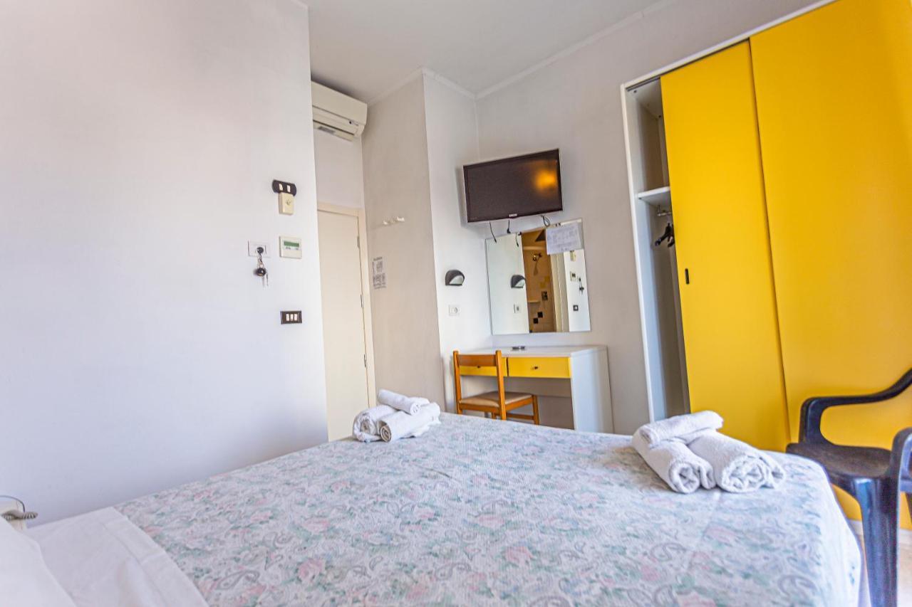 Hotel Continental Bellaria-Igea Marina Luaran gambar