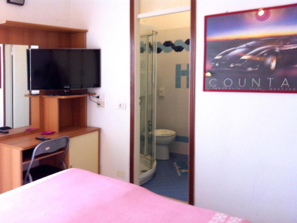 Hotel Continental Bellaria-Igea Marina Bilik gambar