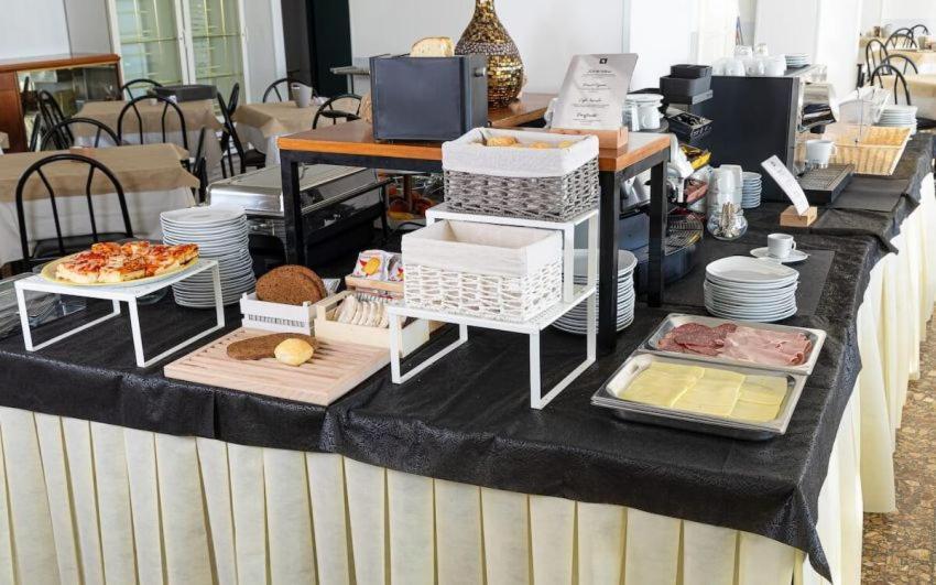 Hotel Continental Bellaria-Igea Marina Luaran gambar